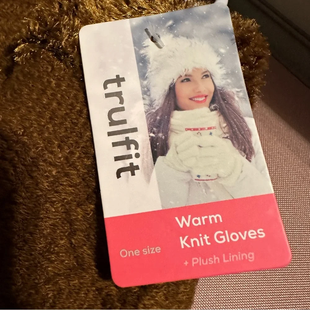🆕 Trulfit Knit Brown Gloves One Size NWT